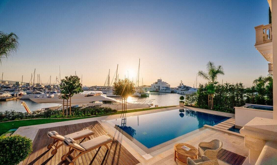 section hero slider slide background