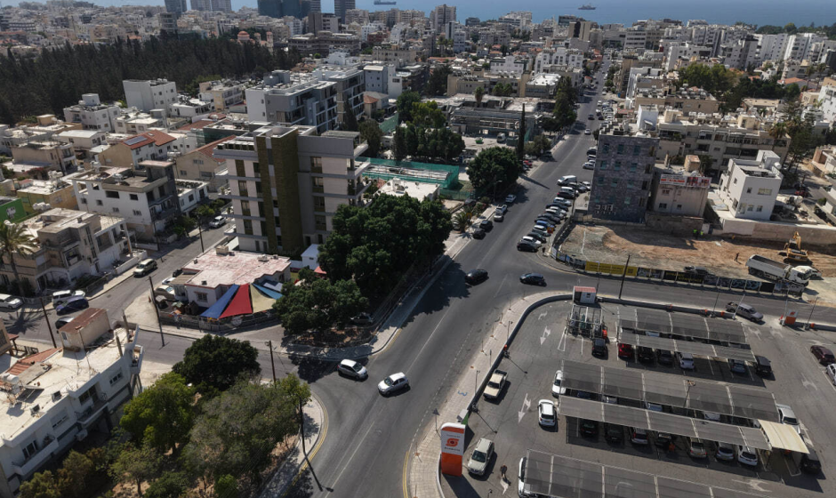 section hero slider slide background