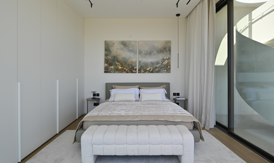 section hero slider slide background