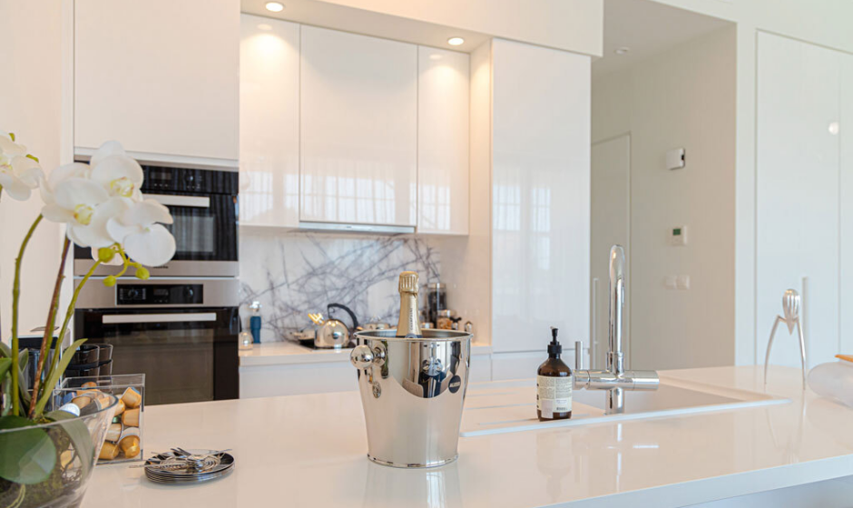 section hero slider slide background