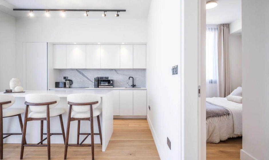 section hero slider slide background