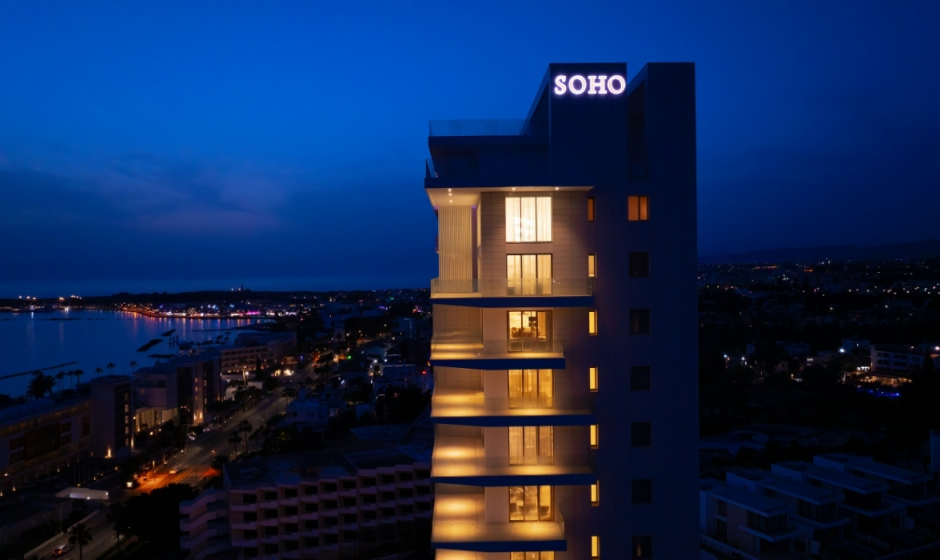 section hero slider slide background